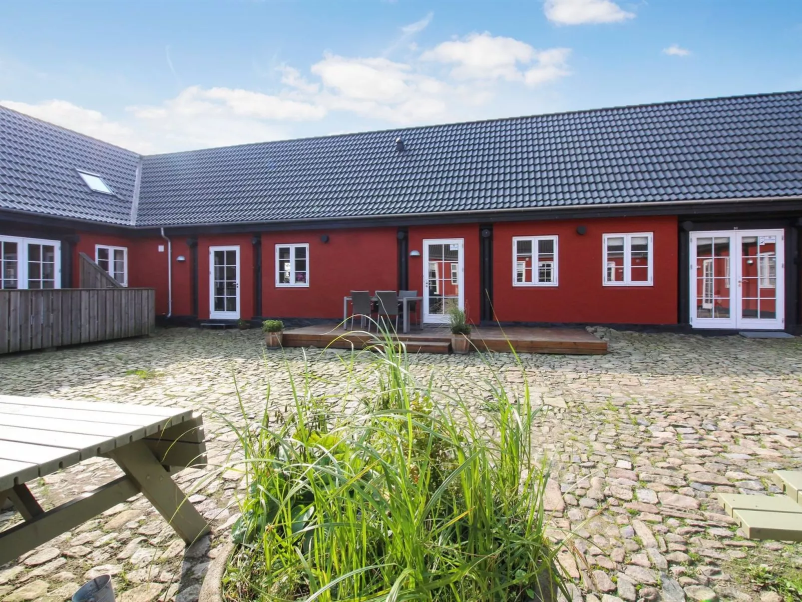 "Answald" - 6km from the sea-Outside