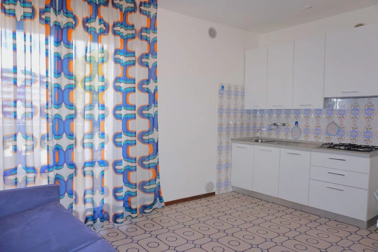 Portesin 11A-Kitchen