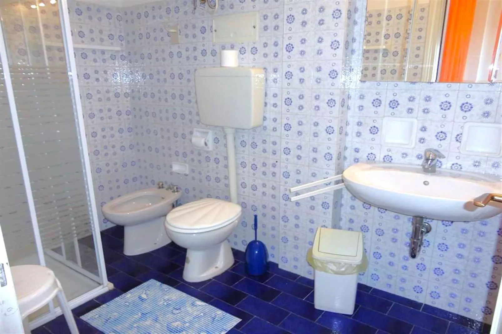 Portesin 11A-Bathroom