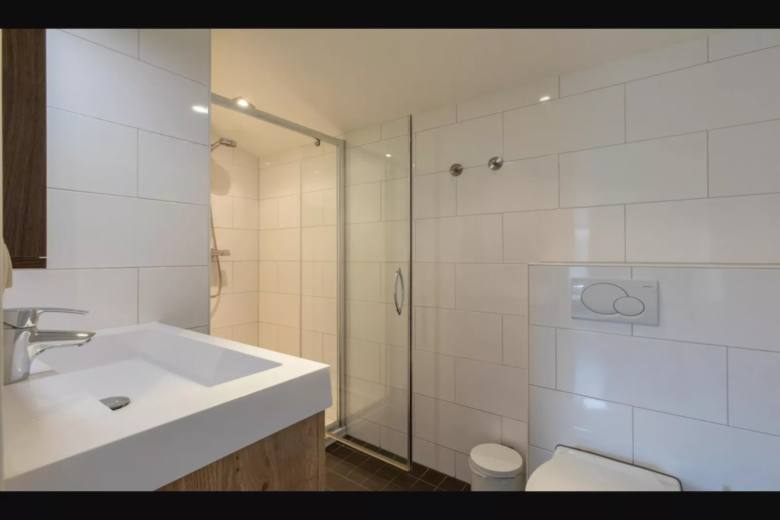 Overnachten in Zoutelande  Comfortabel Appartement Langstraat 5A-Salle de bain