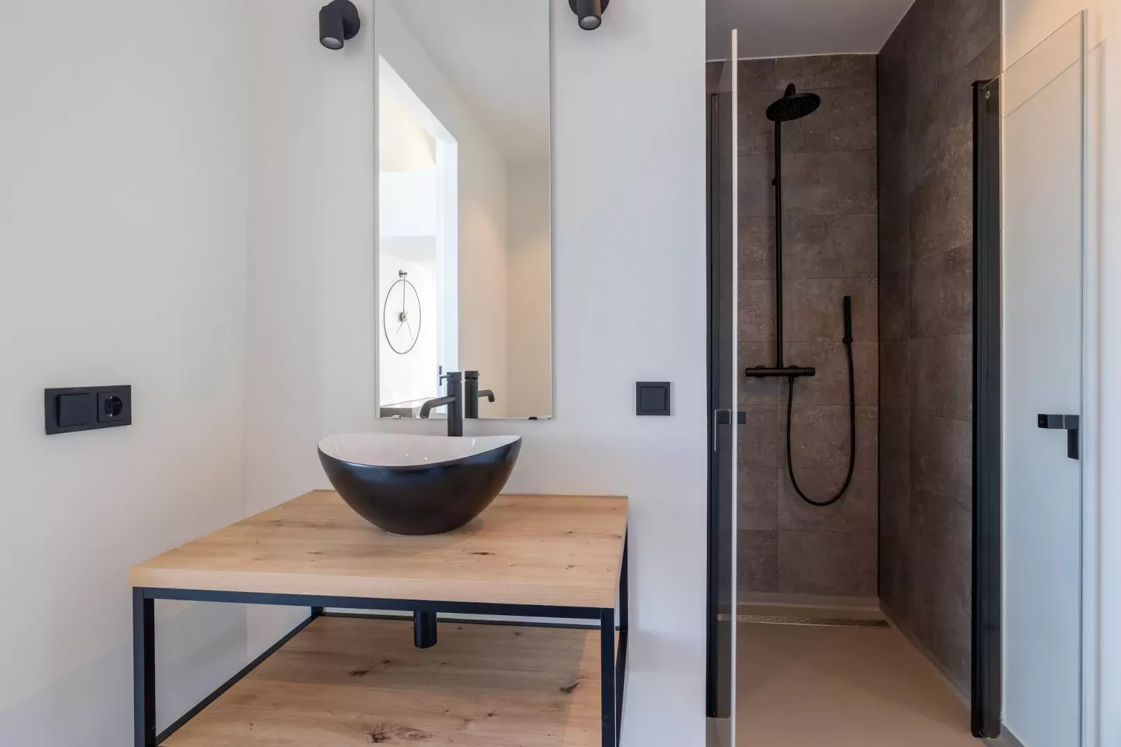 Appartement Vista Maris - Havenweg 8-48  Sint-Annaland-Badezimmer