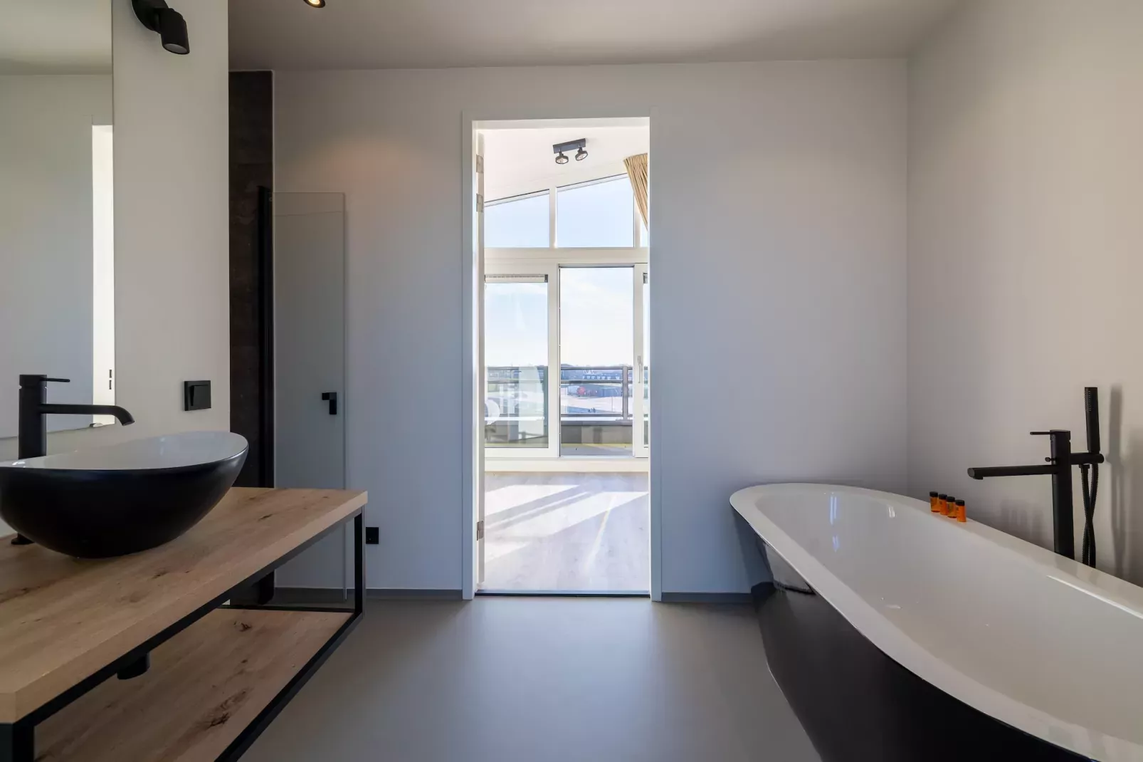 Appartement Vista Maris - Havenweg 8-48  Sint-Annaland-Badezimmer