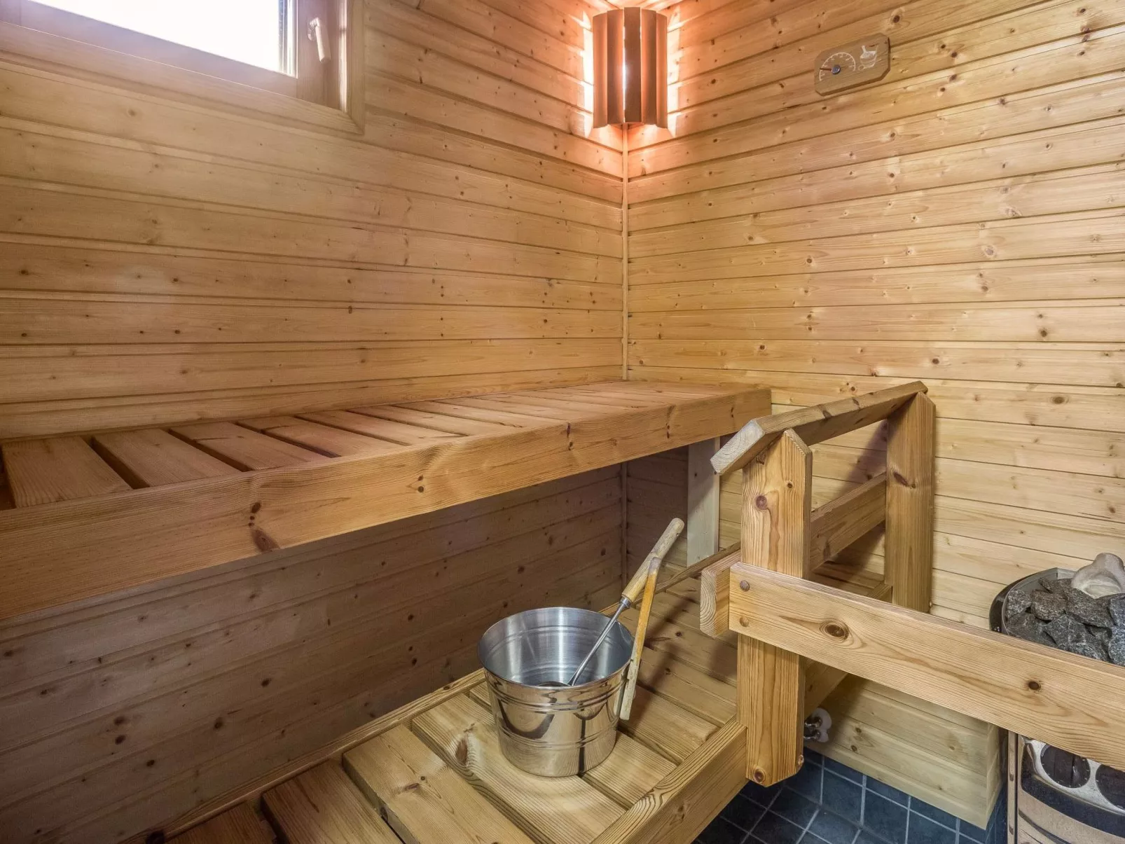 Ylläs-ropo a-Inside