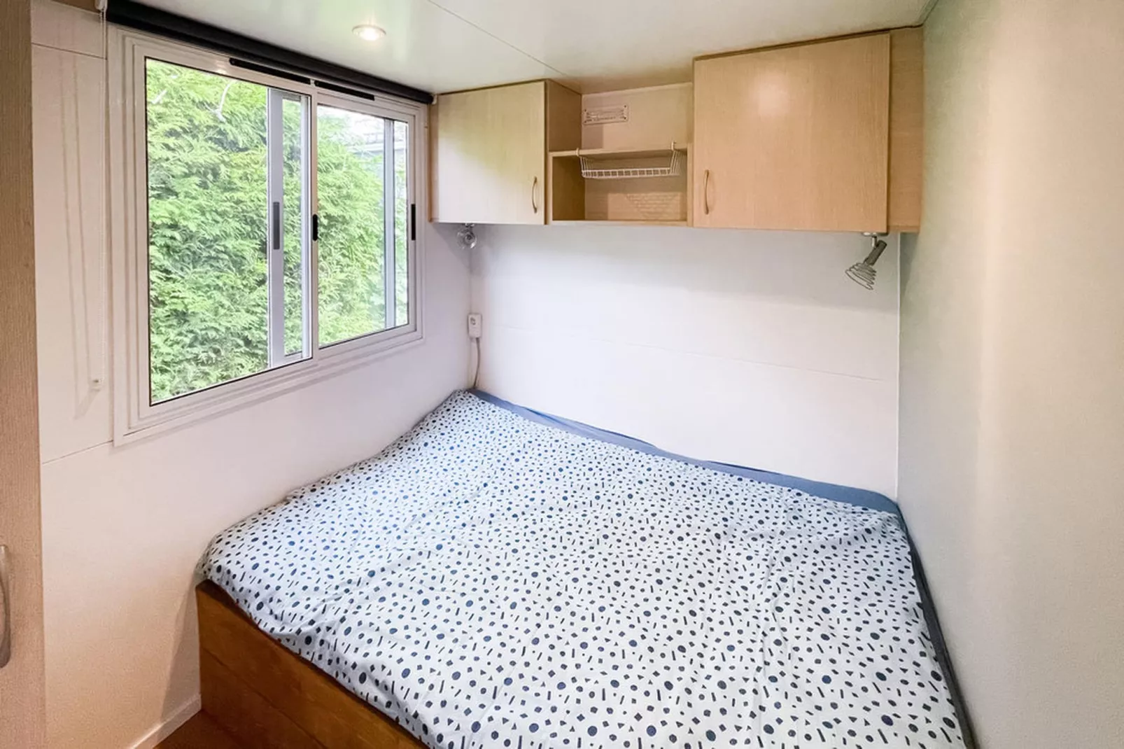 VT 151-Bedroom