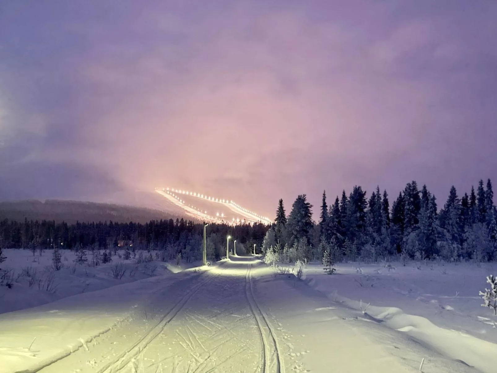 Ylläsriekko / itätupa-Outside
