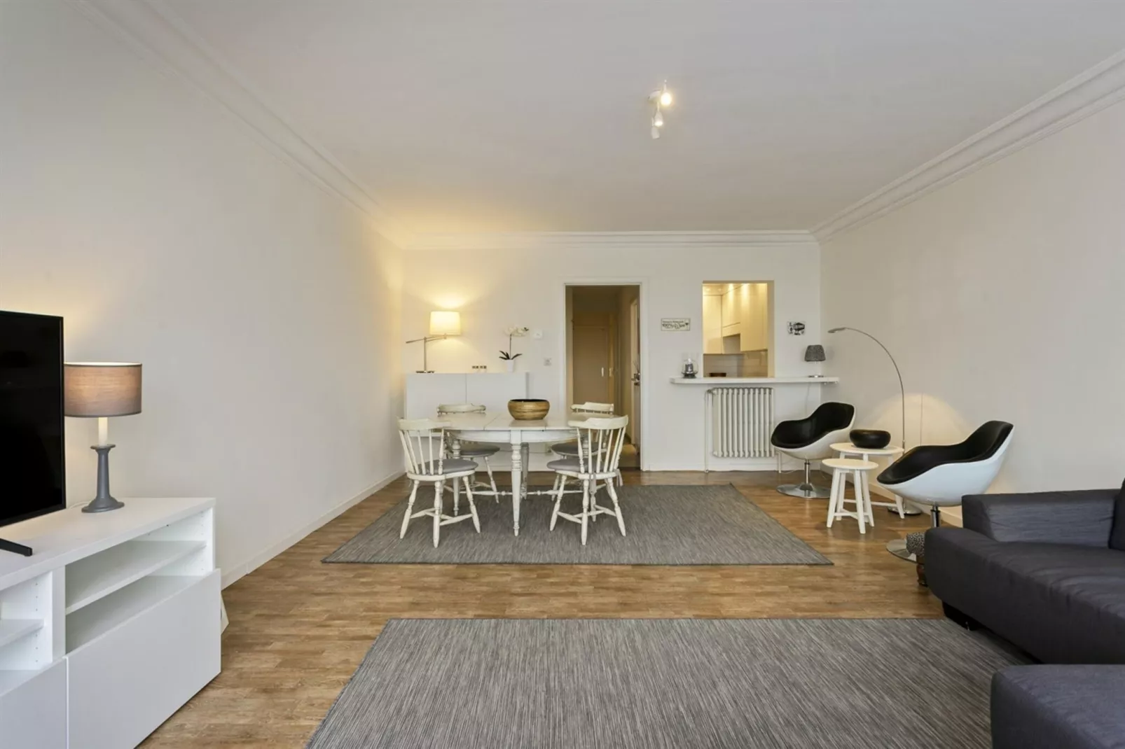ROYAL PHARE - 6E-Wohnzimmer