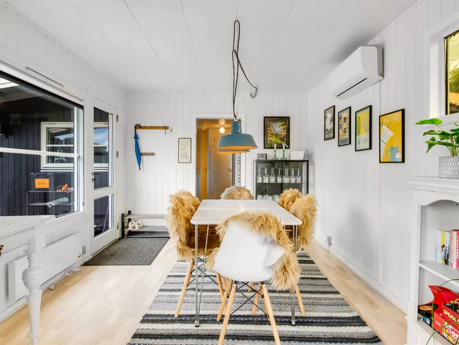 "Filomena" - 300m from the sea-Inside