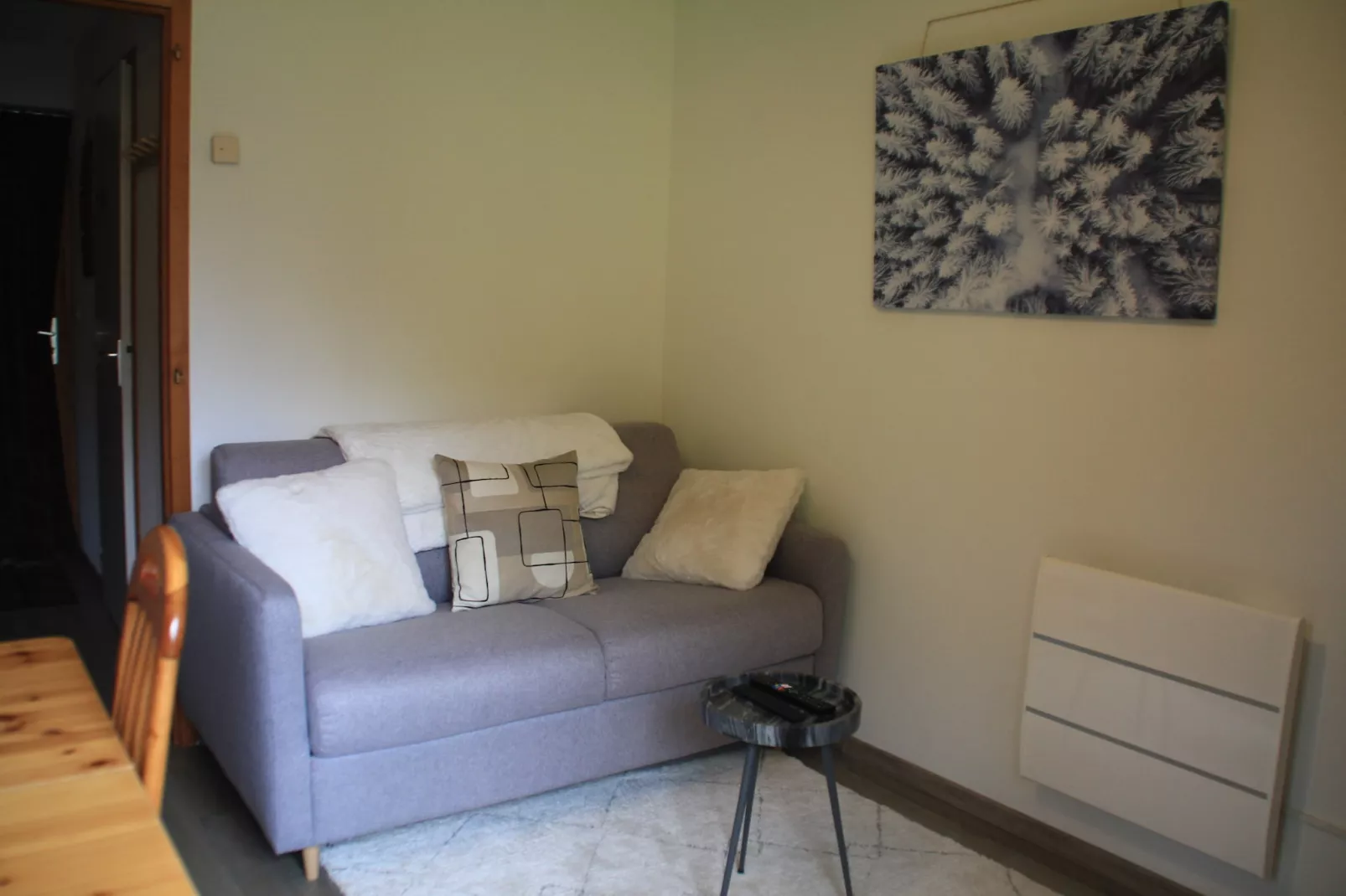 Amarillys AM9 TELECABINE & MOUNTAIN 4 pers-Living room
