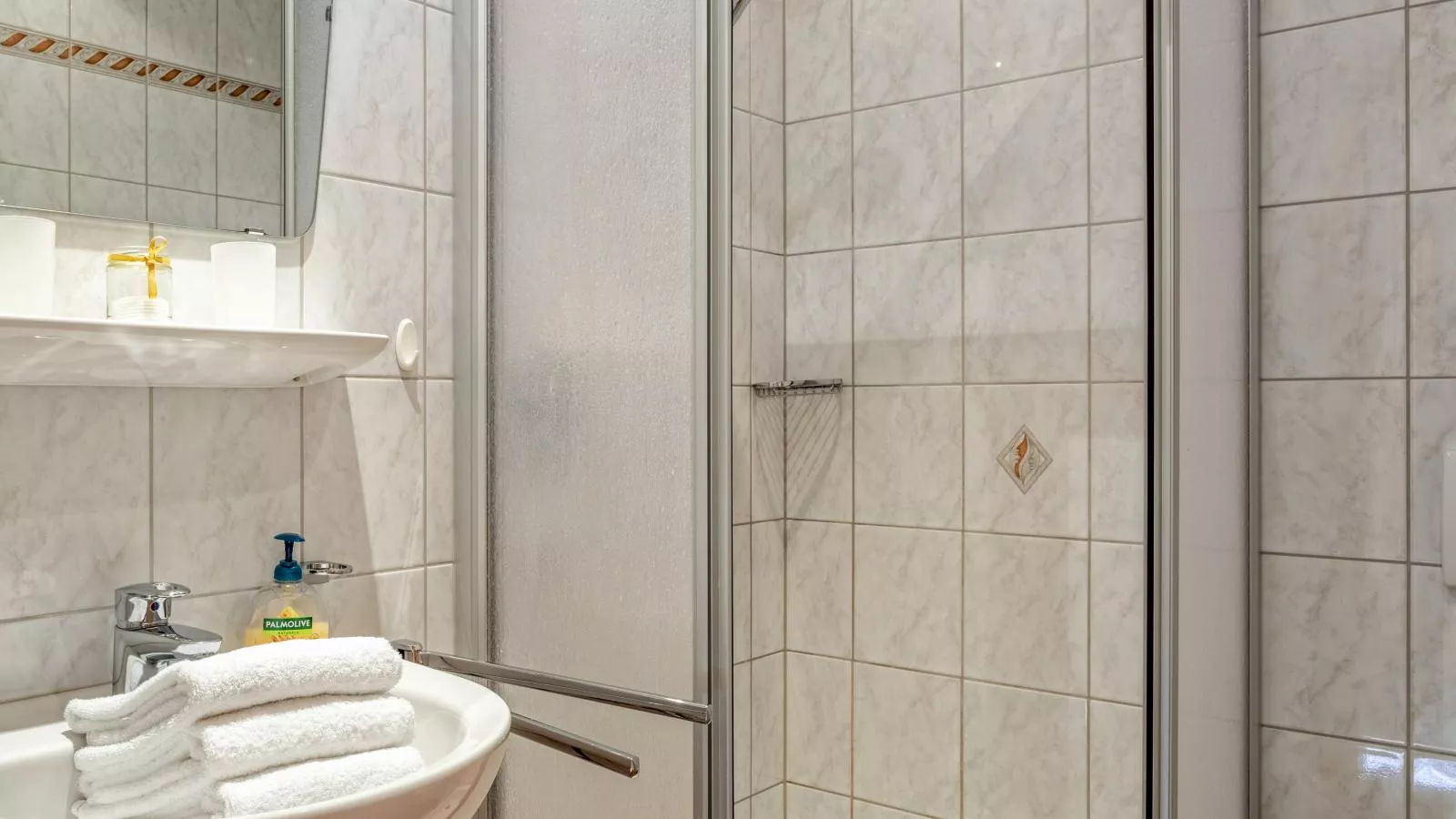 Bergzeit Fieberbrunn-Bathroom