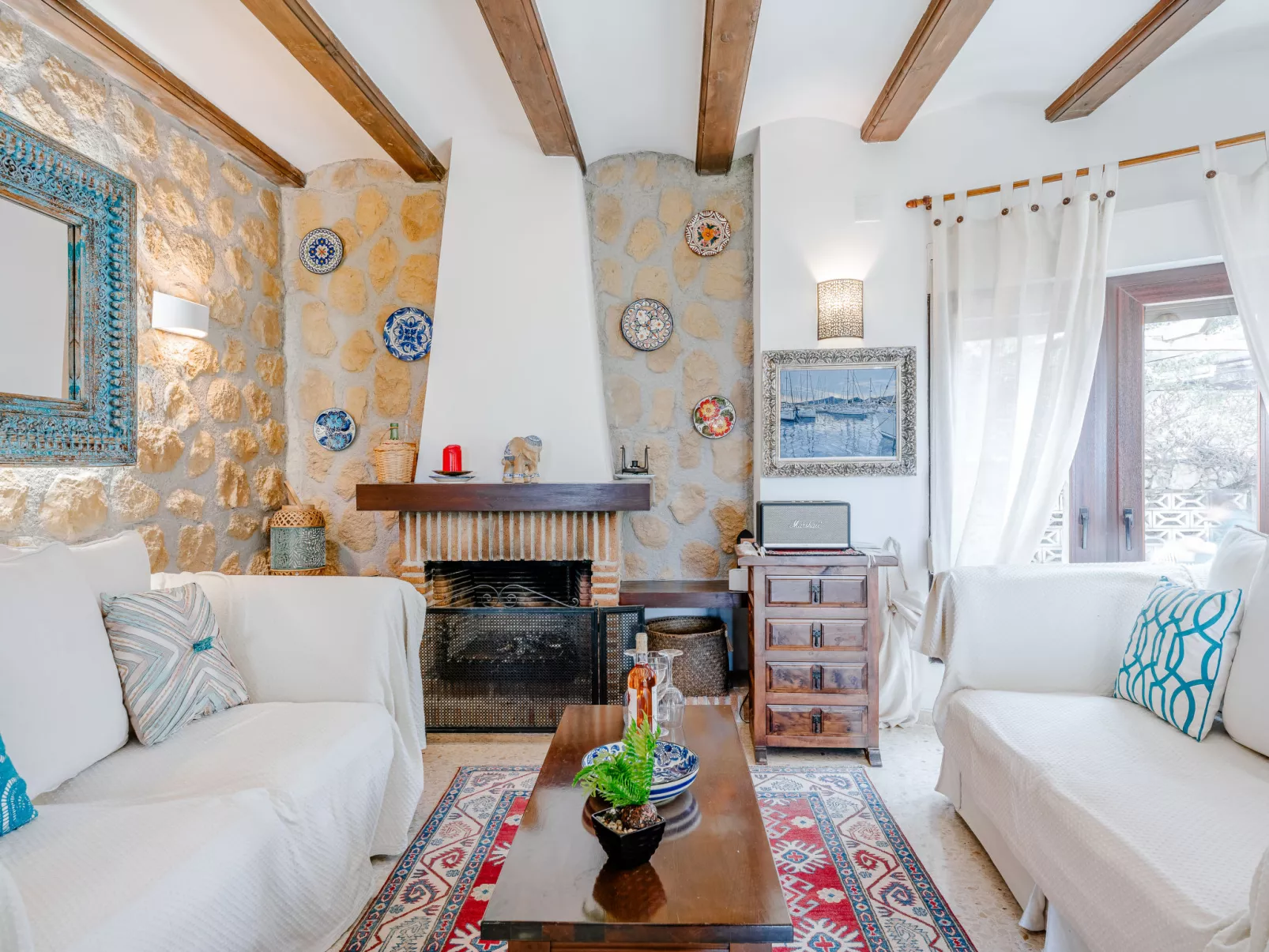 Villa Fili-Inside