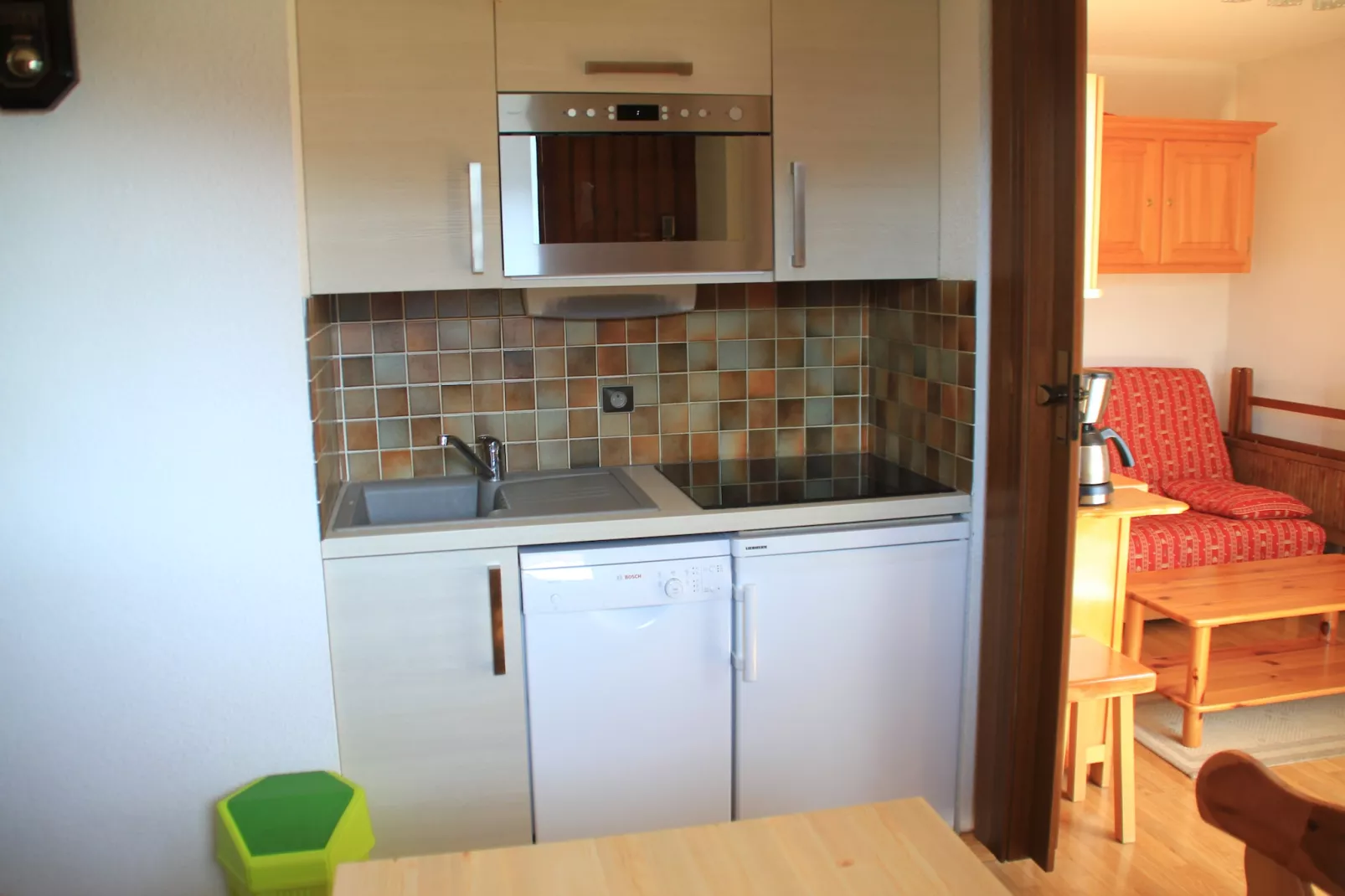 Alpage AGA4 VIEW & MOUNTAIN 4 Pers.-Kitchen