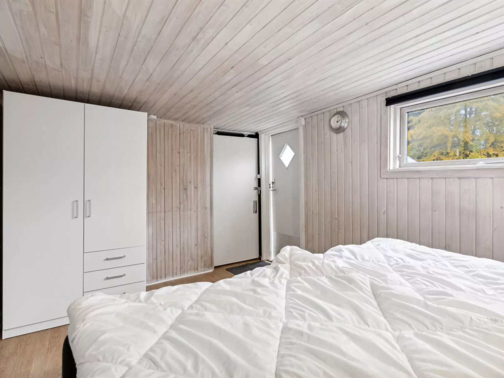 "Vilmar" - 16km from the sea-Inside