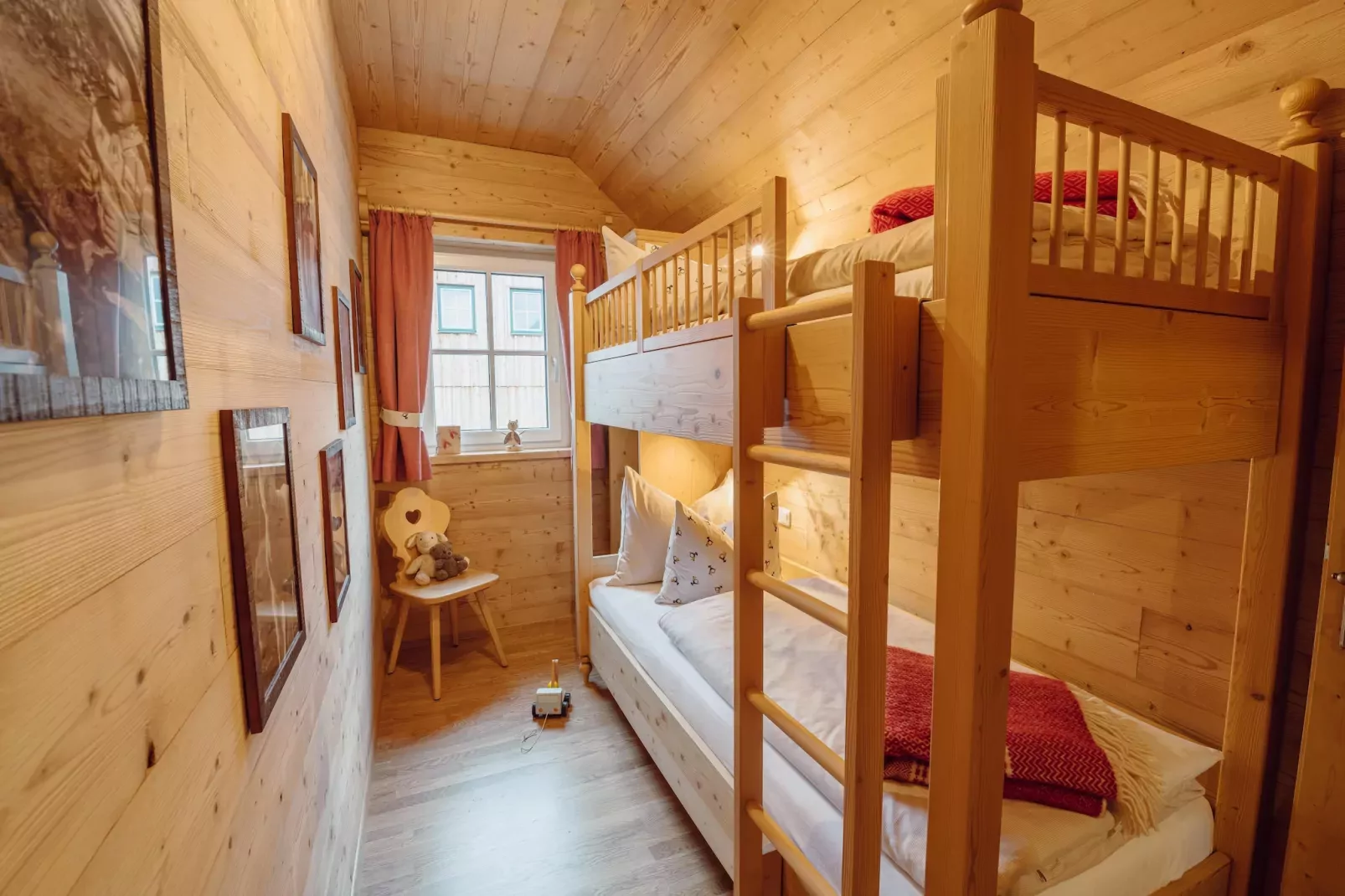 Haus Grundlsee-Bedroom