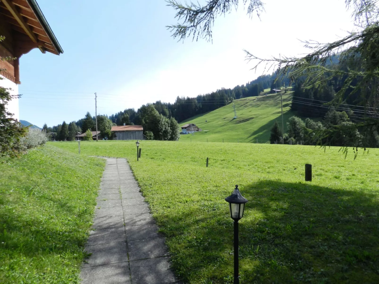 Les Hivernants (EG rechts)-Outside