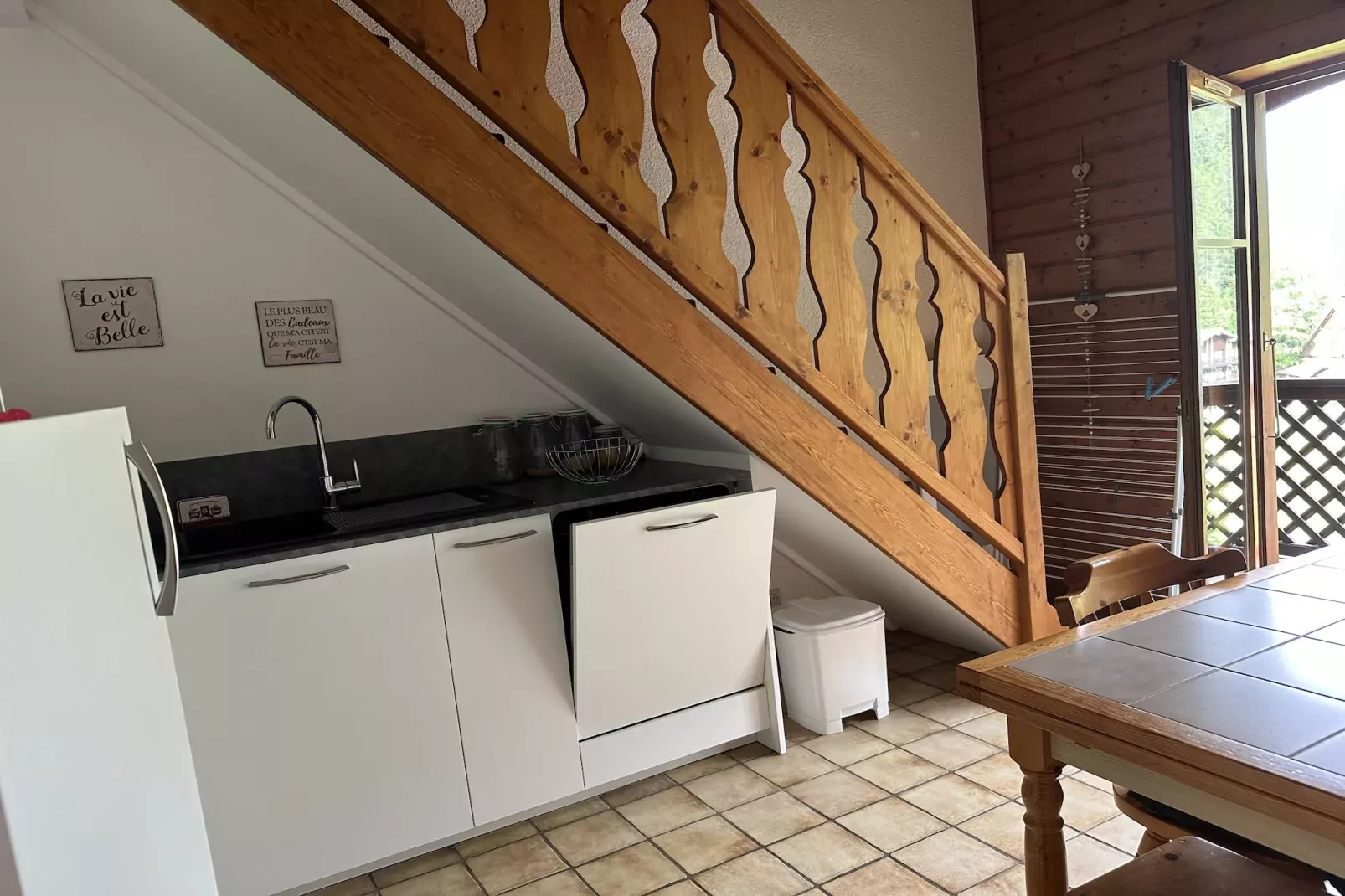 Chalet de l'Oy OY16 NATURE & MOUNTAIN 6 Pers.-Kitchen