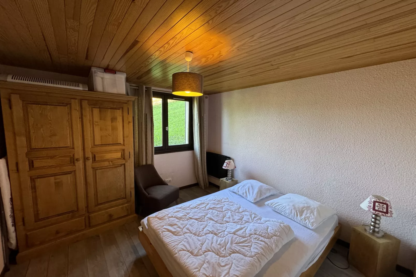 HAMEAU DES 4 SAISONS HSC113 MOUNTAIN & VIEW 6 Pers-Bedroom