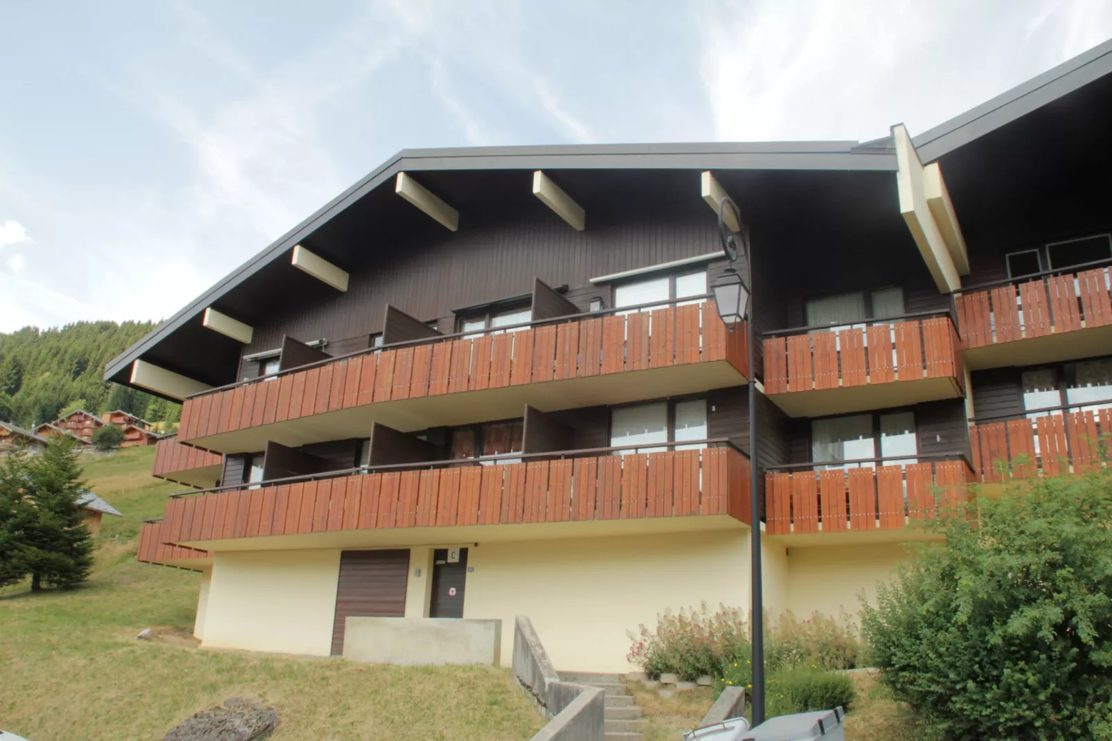 HAMEAU DES 4 SAISONS HSC113 MOUNTAIN & VIEW 6 Pers-Outdoor