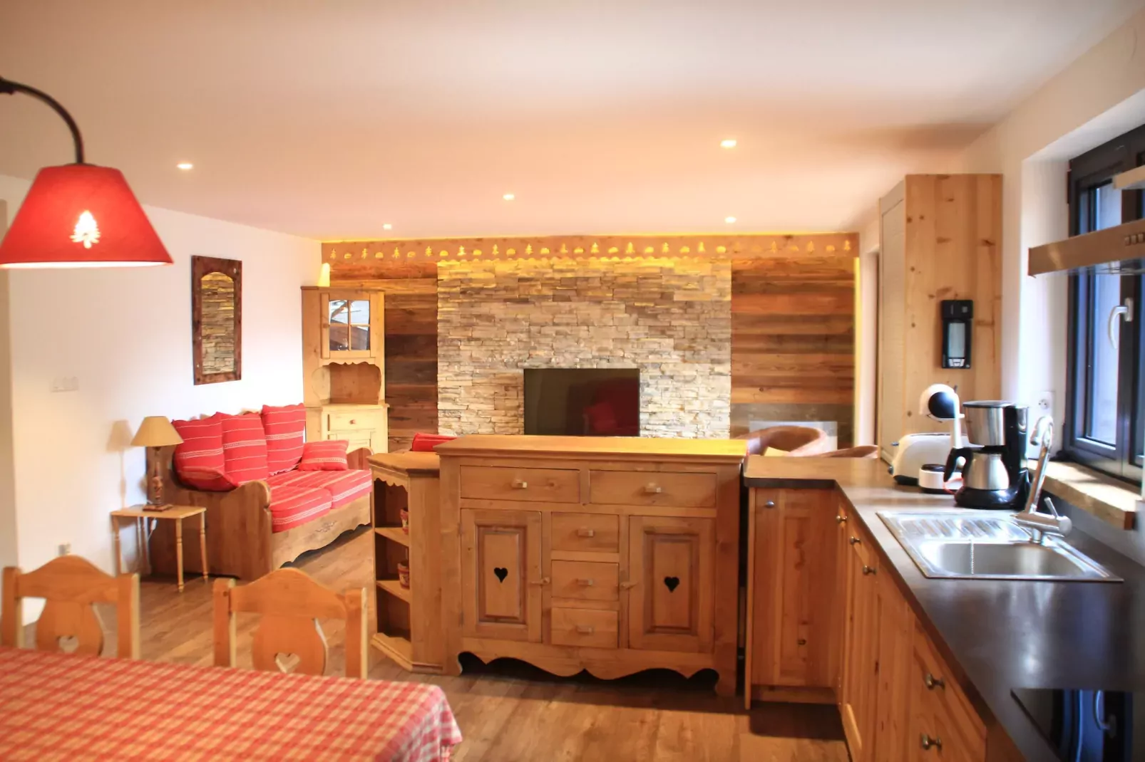 SOLDANELLES SD18 CENTER & MODERN 8 Pers.-Kitchen