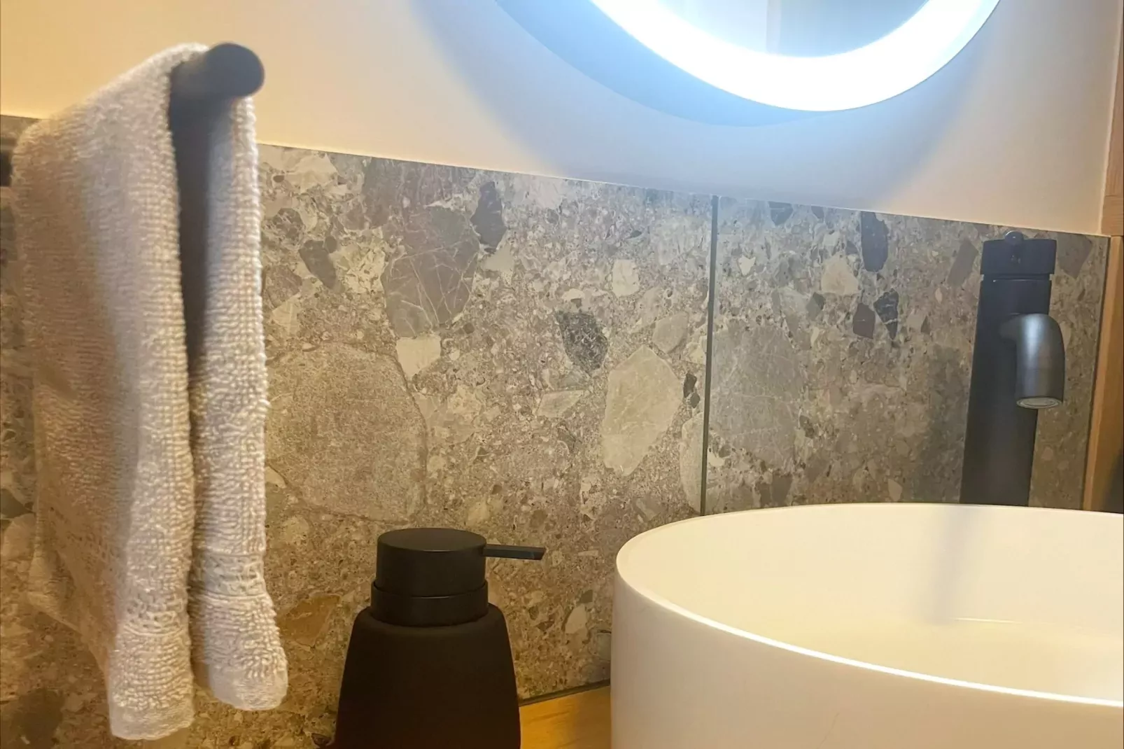 Lysdann-Salle de bain
