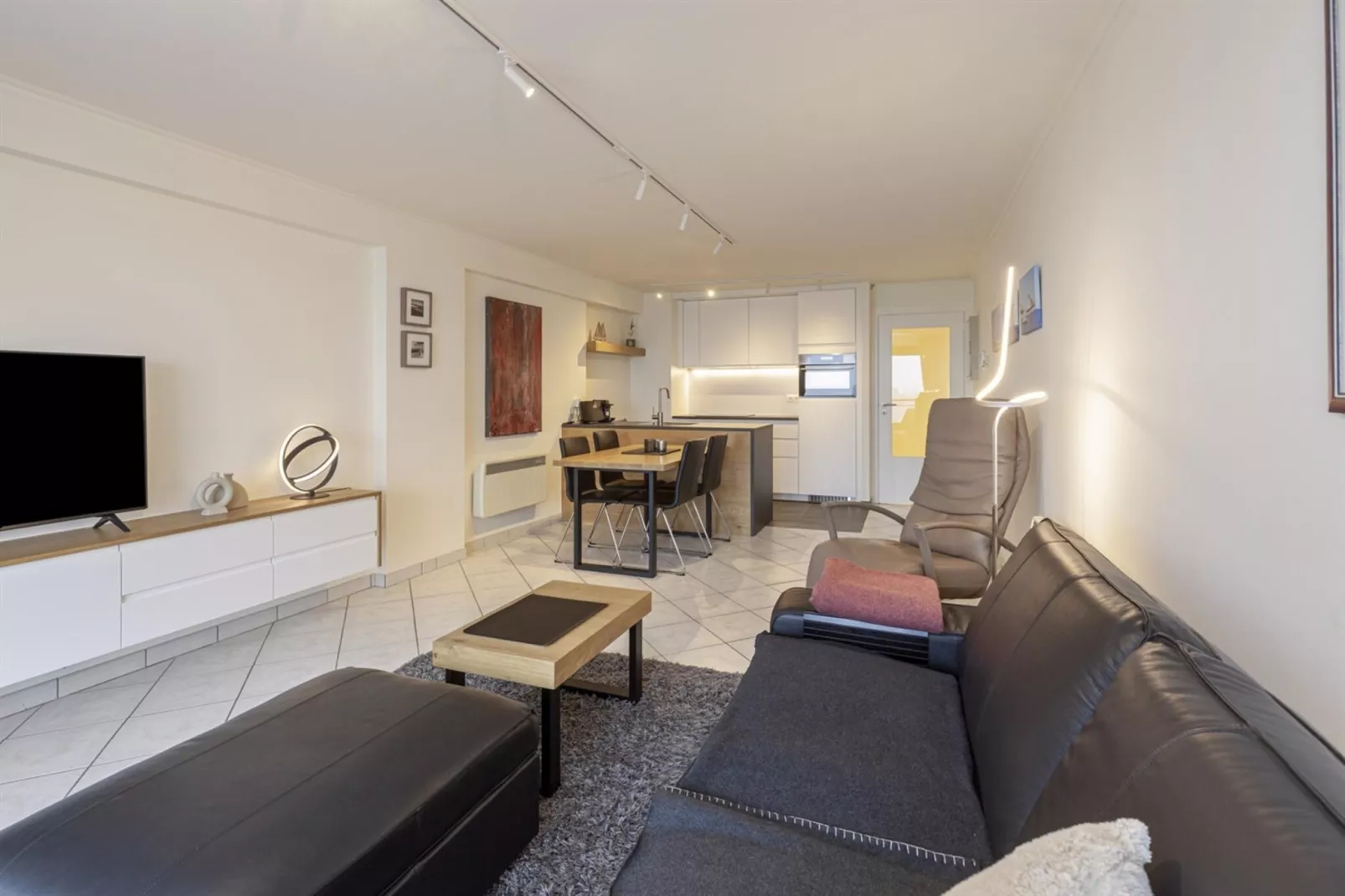 PARADIS - 5A-Wohnzimmer