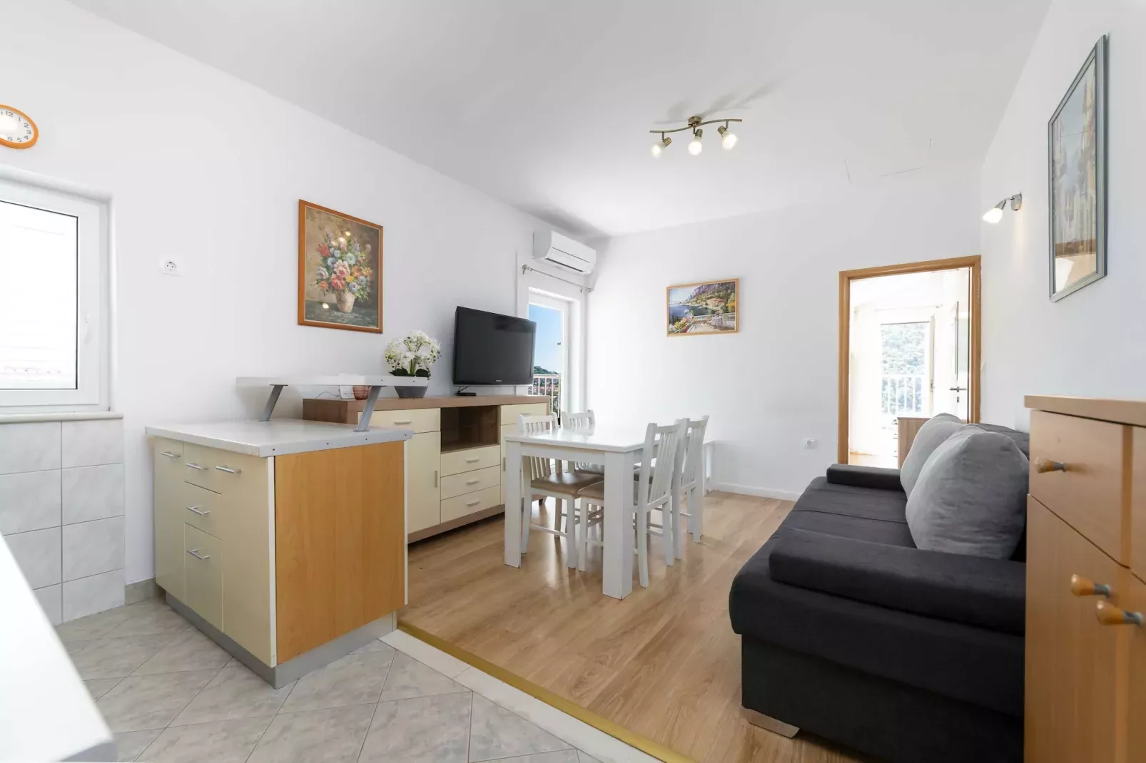 Green Hills Apartment - One Bedroom Apartment with Balcony and Sea View-Living room