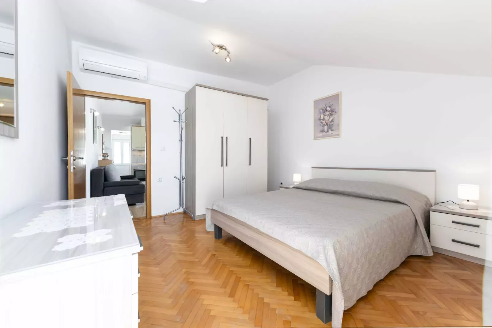 Green Hills Apartment - One Bedroom Apartment with Balcony and Sea View-Bedroom
