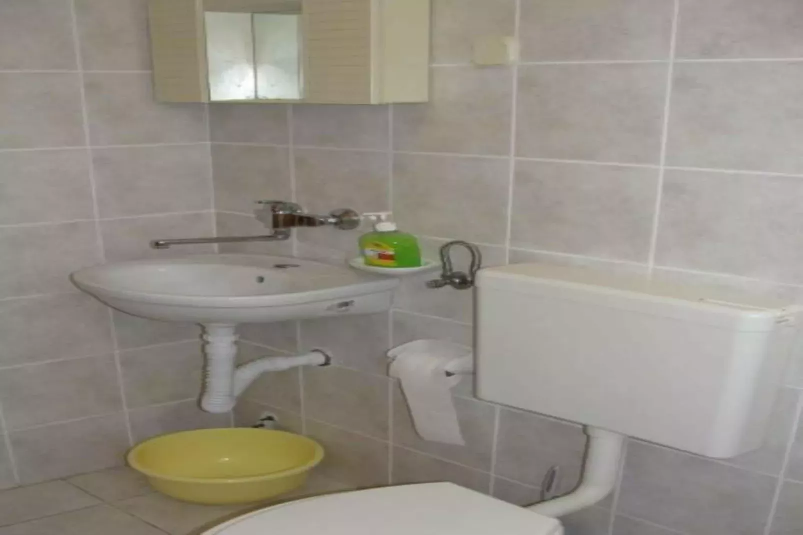 Apartments Boguvila - One-Bedroom Apartment  with Terrace (A3) - (ST)-Bathroom