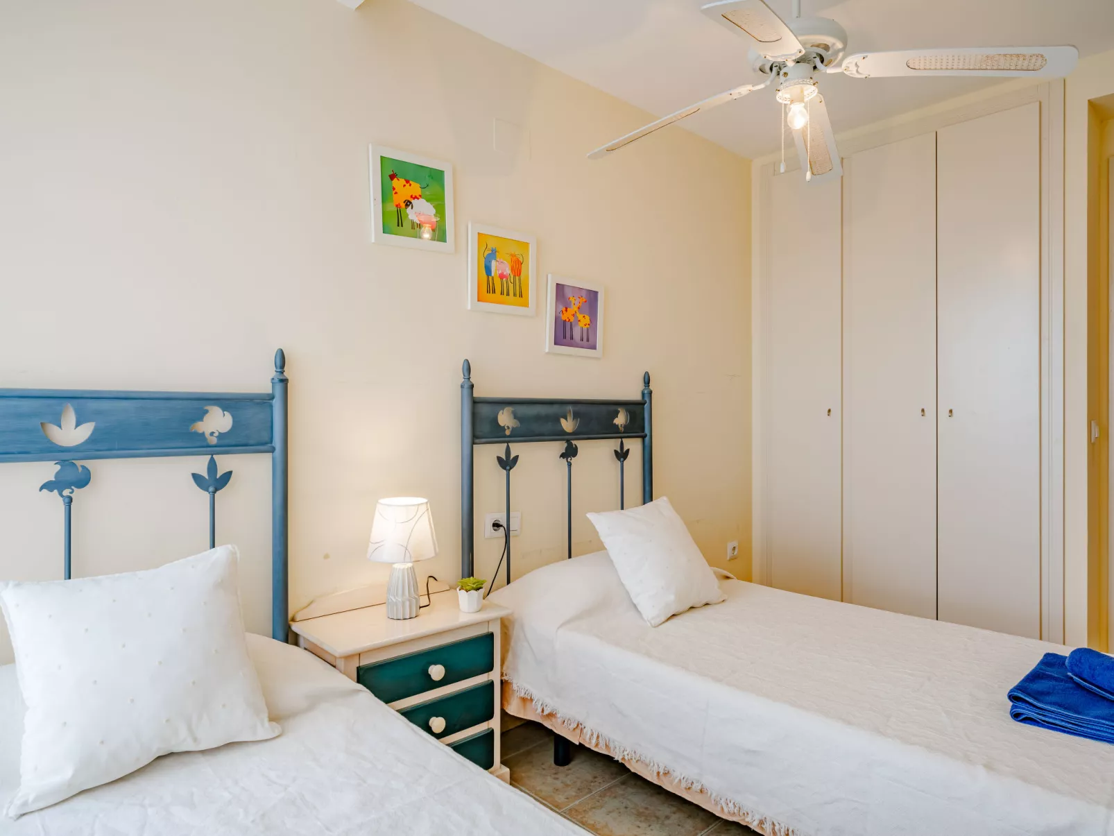 Denia Dream II-Inside
