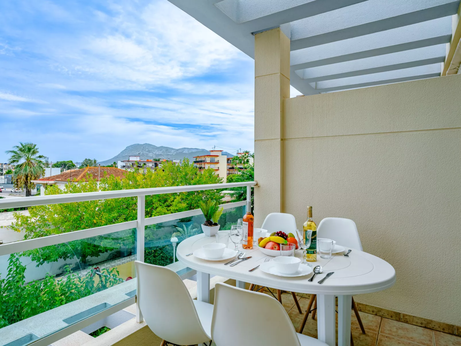 Denia Dream II-Outside