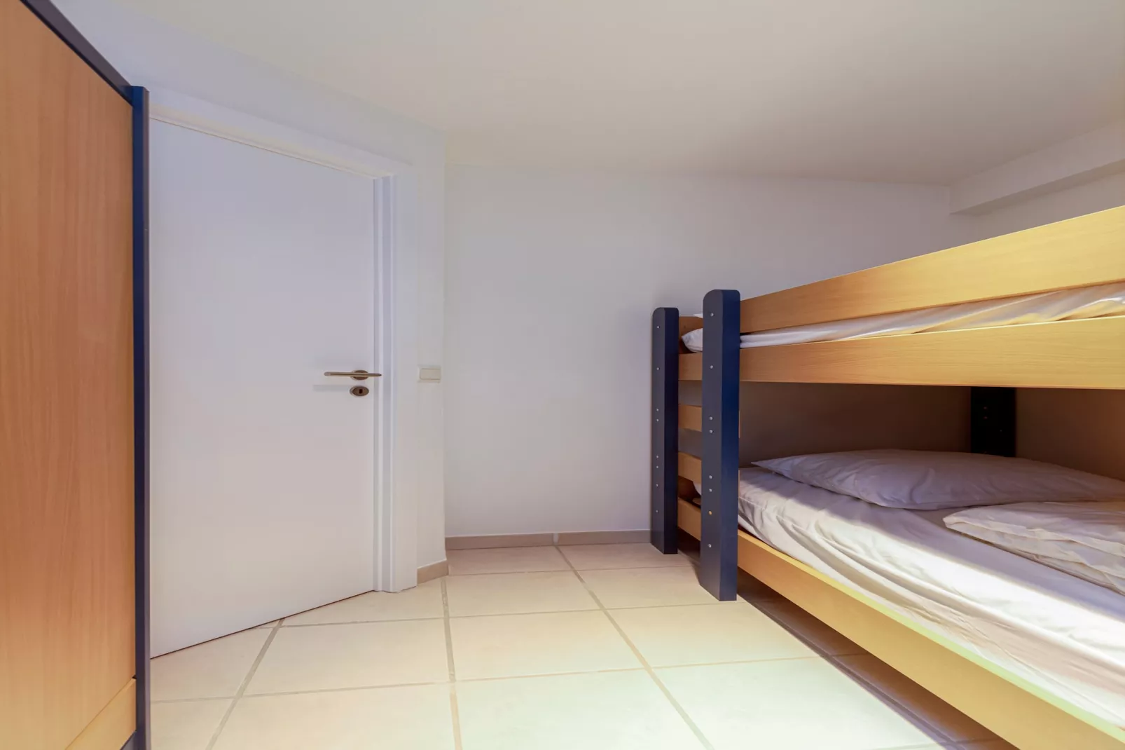 PARADIS - 5A-Schlafzimmer