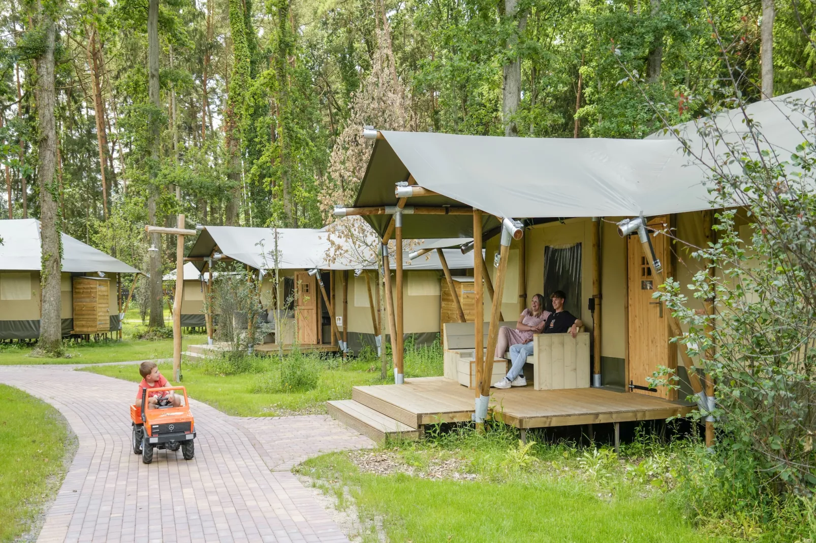 Tongasoa-Lodges 6 Personen-Exterior summer
