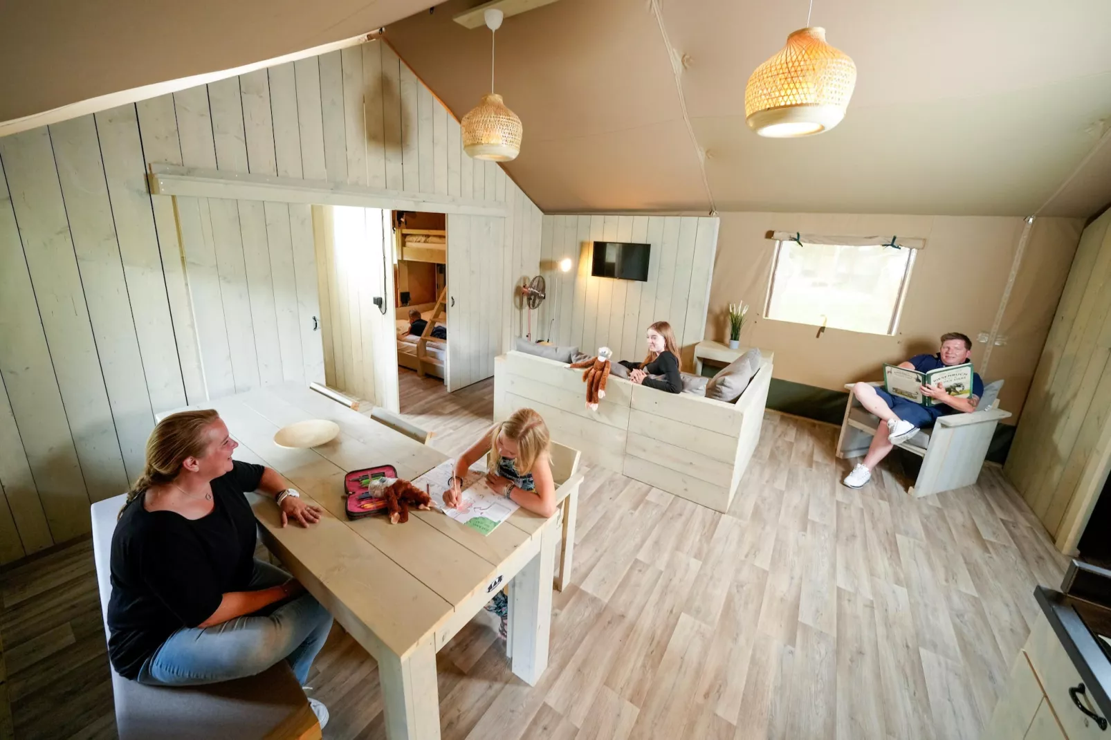 Tongasoa-Lodges 6 Personen-Living room
