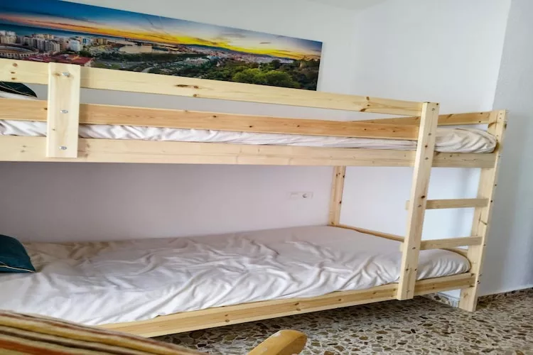 Casa De Los Hermanos-Bedroom