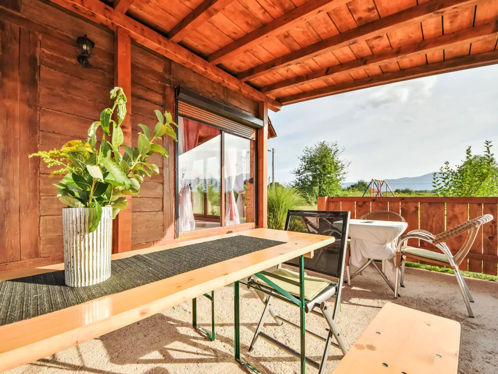 Vacation house Vrkljan-Inside