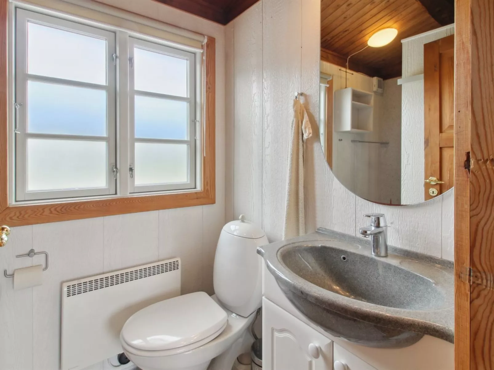 "Venild" - 1.9km from the sea-Drinnen