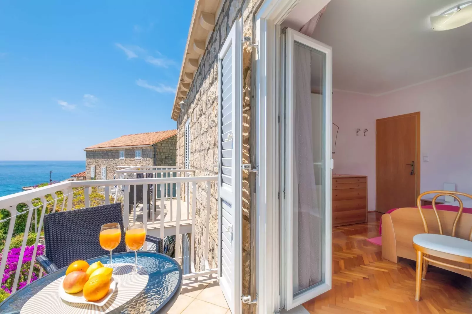 Rooms Tupina by Paulina - Comfort Double Room with Balcony and Sea View (Room 1)-Atmosphere