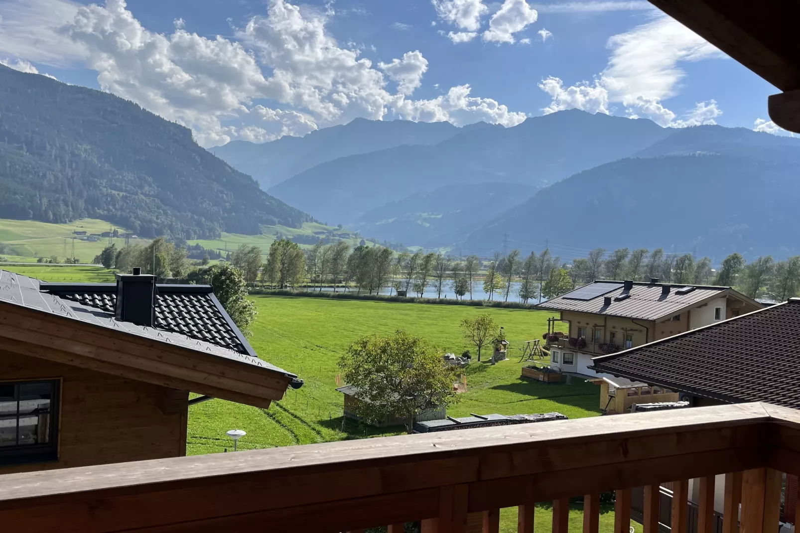 Tauernlodges Uttendorf 4A-Außenbereich
