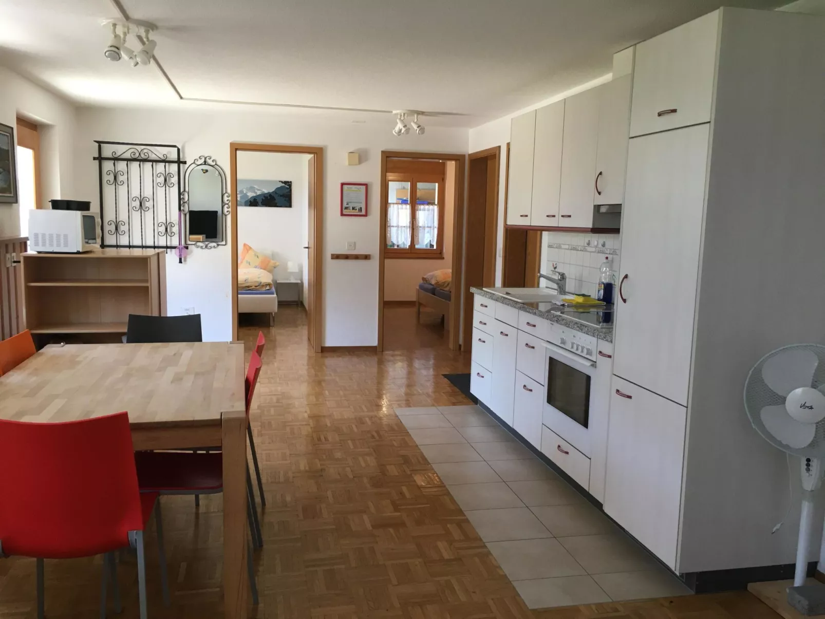 Schwizi's Holiday Apartments-Inside