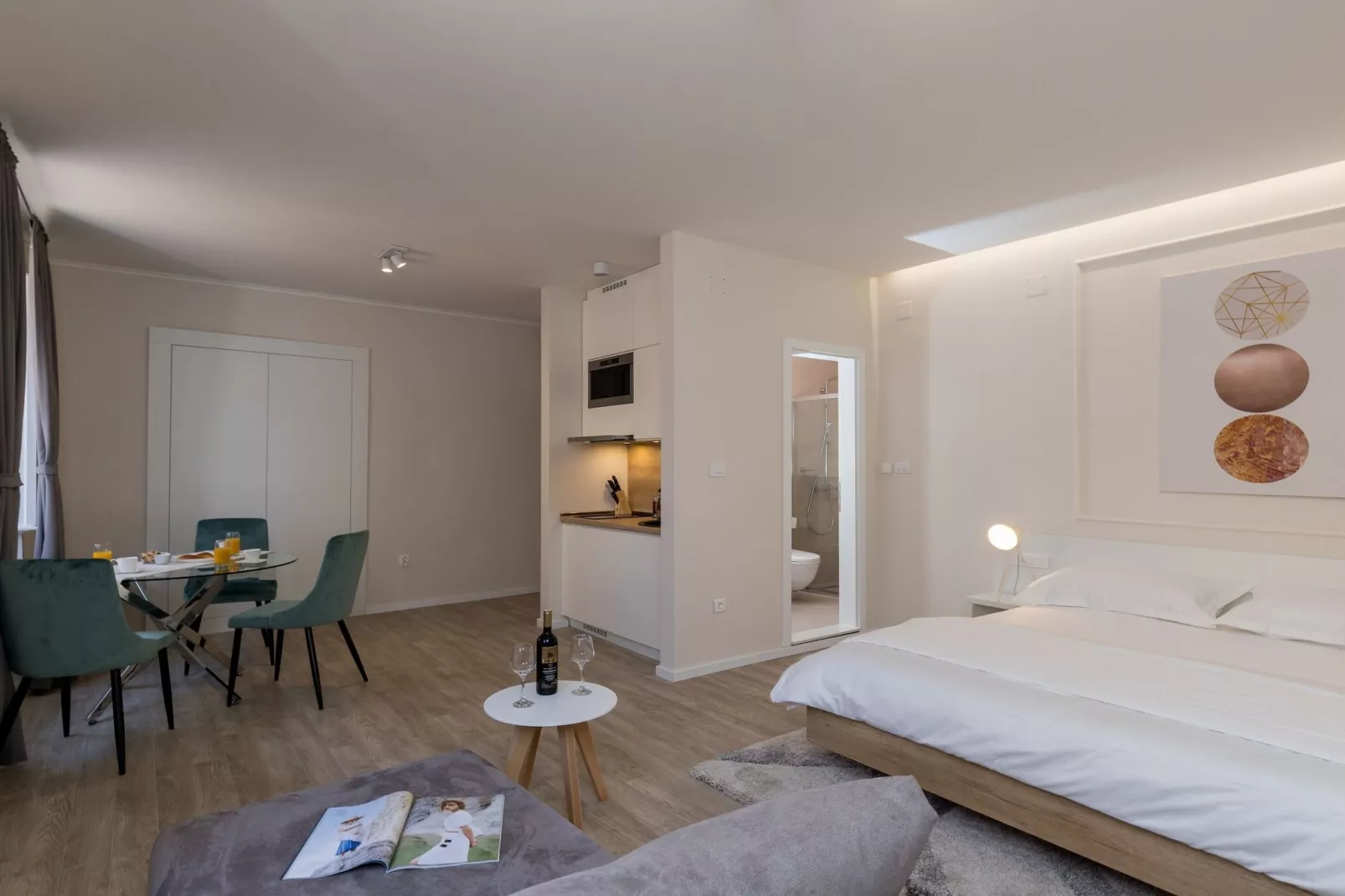 Apartments Urbis - Premium Studio Apartment with City View (Lijevi)-Bedroom