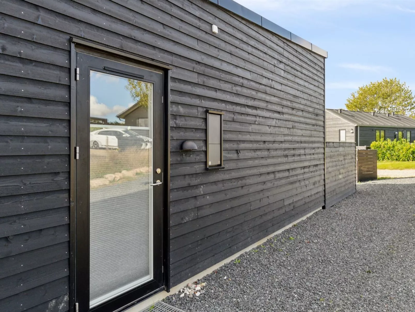 "Harrieth" - 300m from the sea-Outside