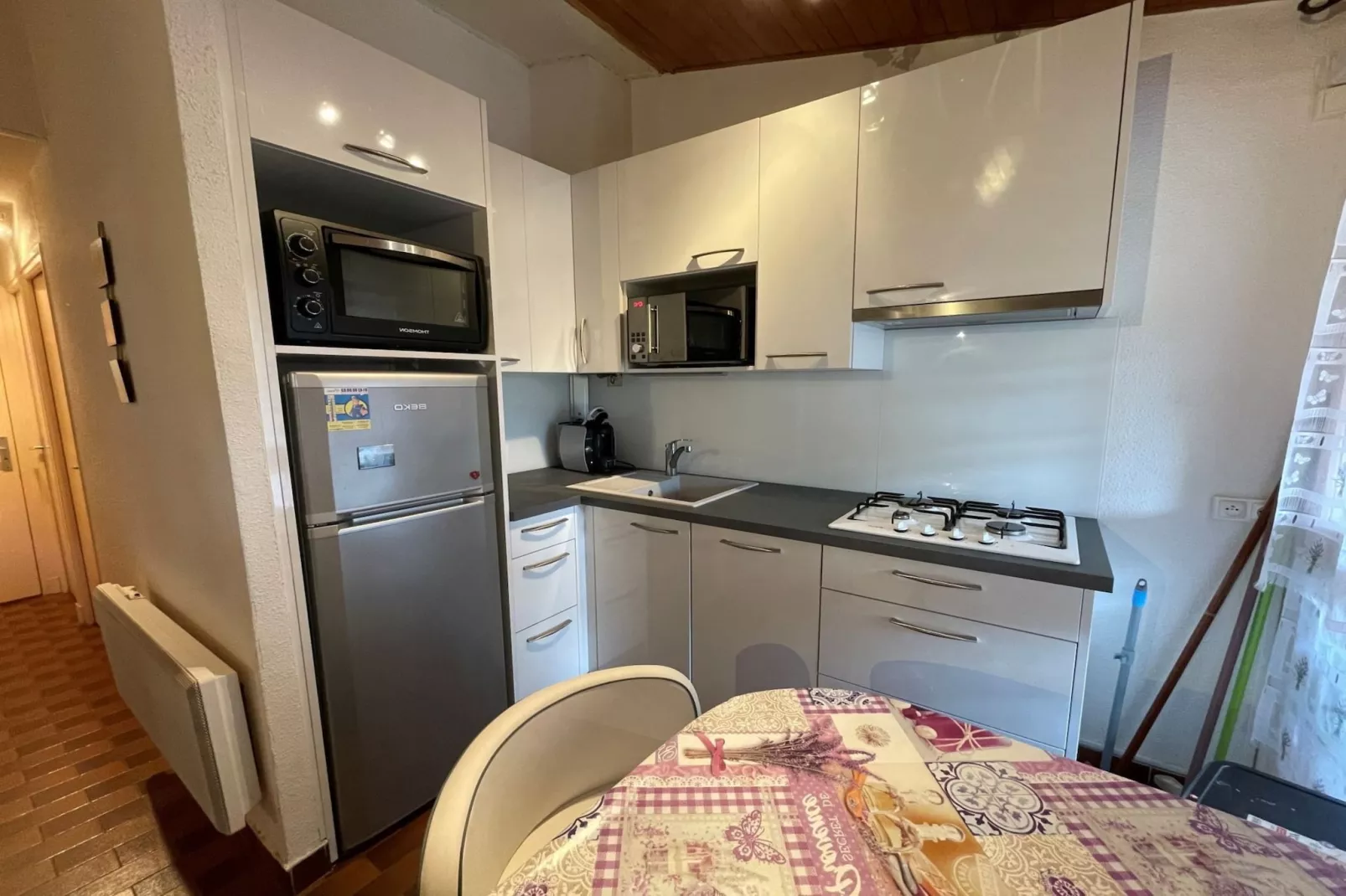 Port La Roquille N°162 - 2P6-Living room