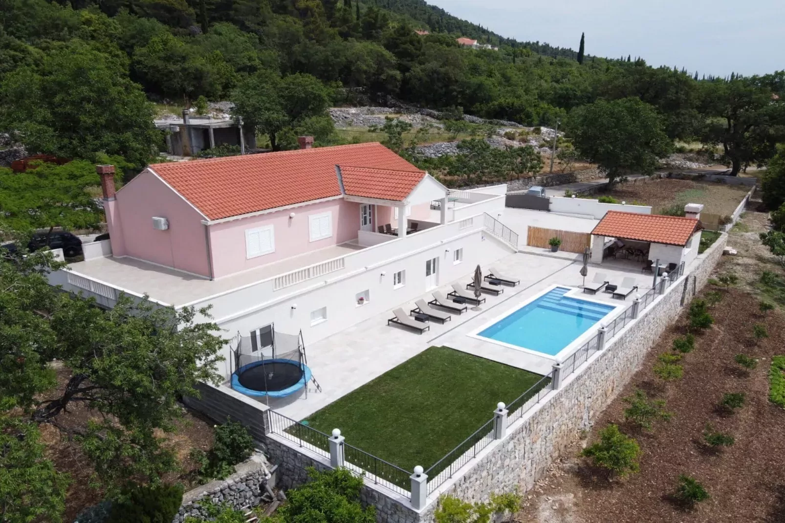 Villa Dragić- Four Bedroom Villa with Swimming Pool, Terrace and Sea View-Exterior summer