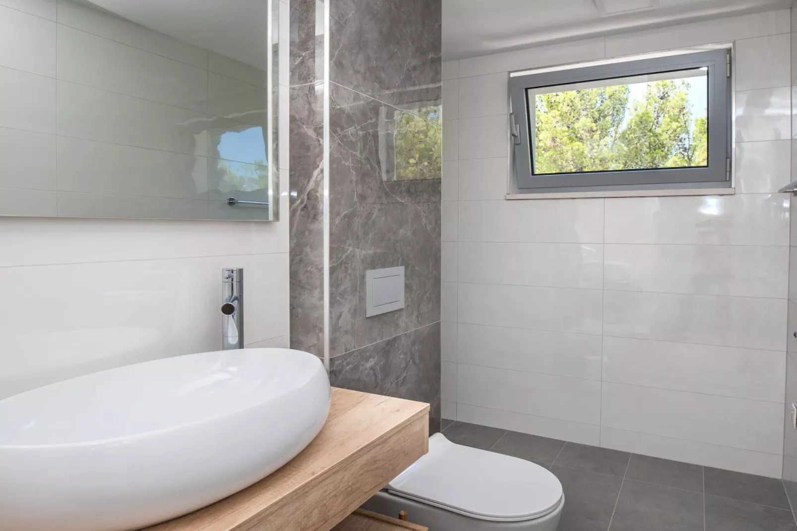 Apartments Dva Galeba - Standard One Bedroom Apartment with Sea View (203)-Bathroom