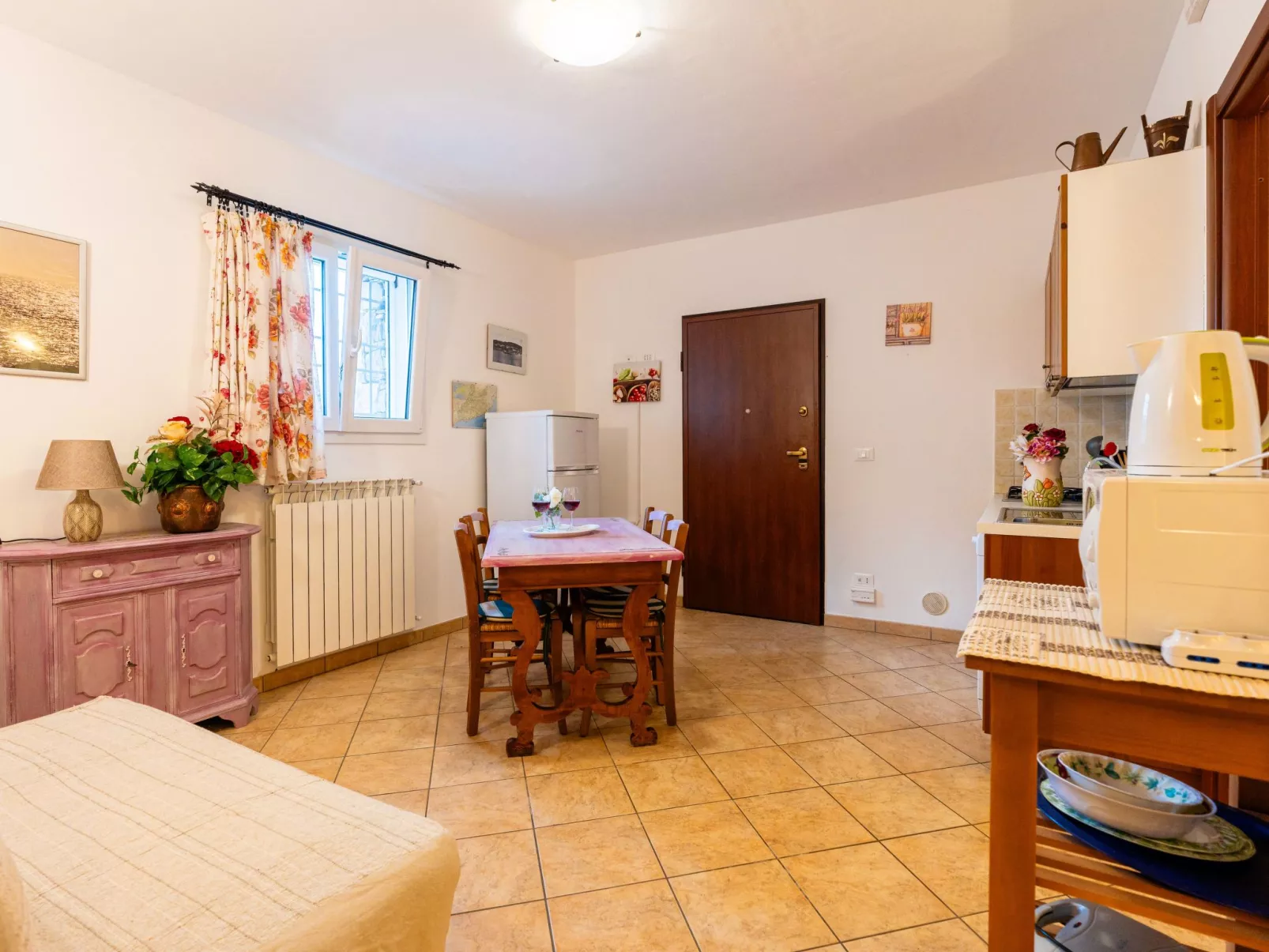 Olive Lodge-Inside