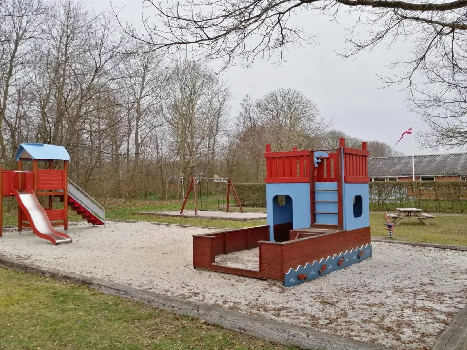 "Helmi" - 1km from the sea-Draußen