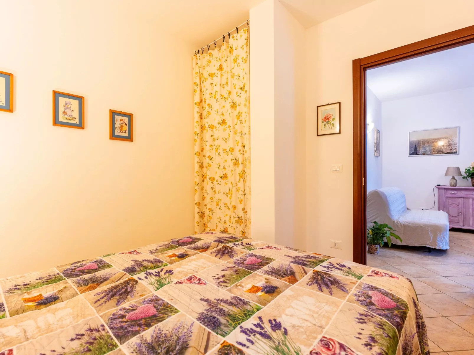 Olive Lodge-Inside