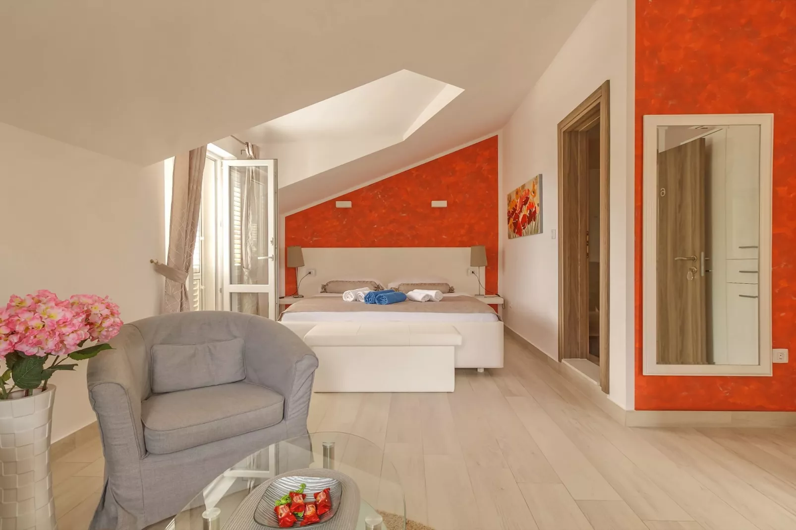 Villa Mirosa-Comfort Triple Room with Balcony and Sea View ( 6 )-Bedroom