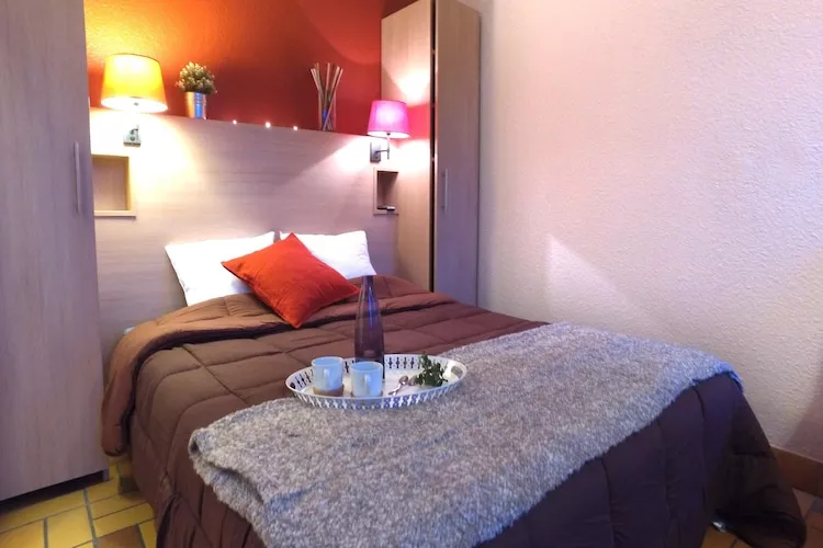 Evian-les-Bains- Appartement 4 Pièces 7 Personnes 1  bébé 2 salles d'eau-Bedroom