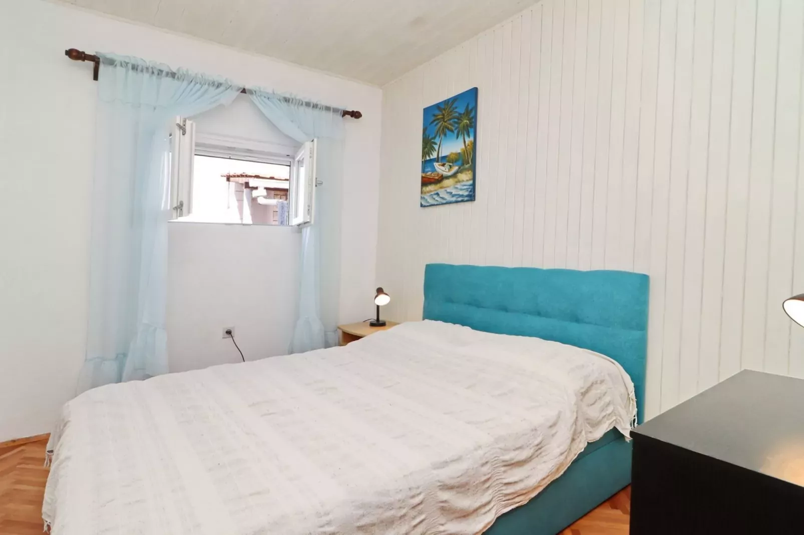 Holiday Home Neda-Three Bedroom Holiday Home with Terrace and Sea View-Chambre