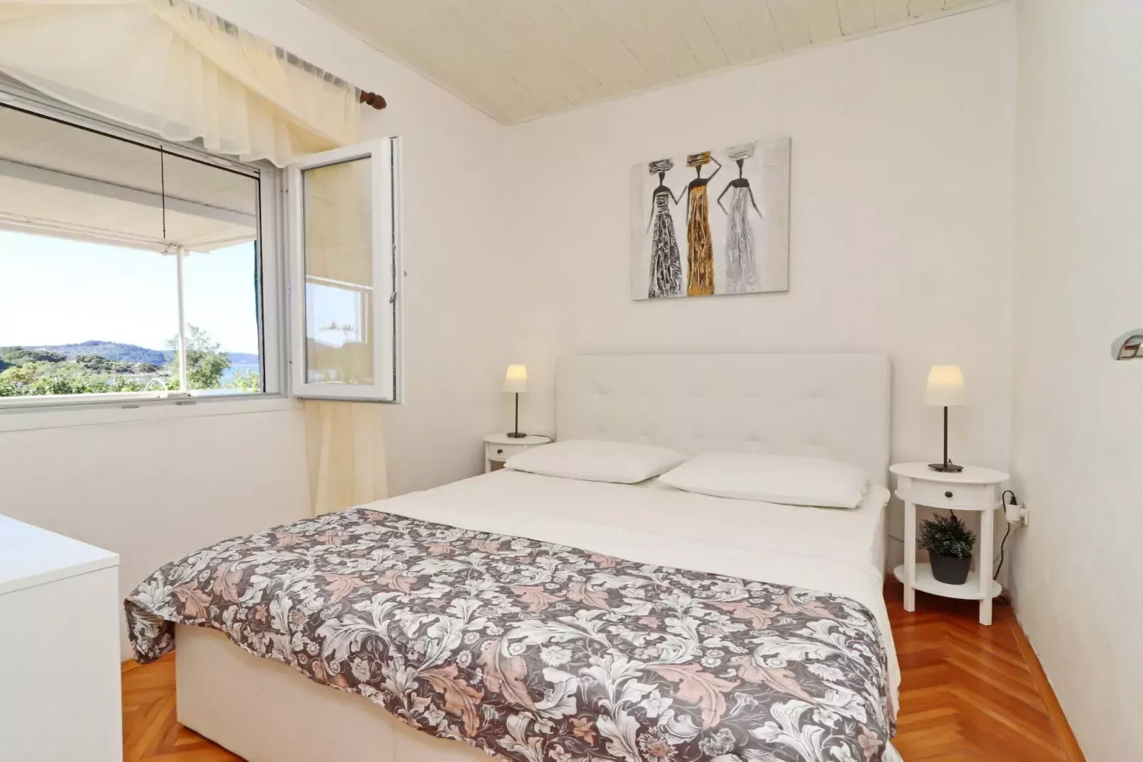 Holiday Home Neda-Three Bedroom Holiday Home with Terrace and Sea View-Chambre